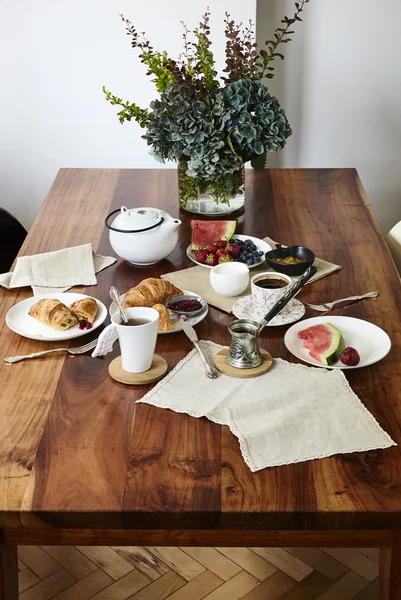 Tasty Breakfast in a elegant style — Stock Photo, Image