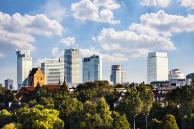 Varşova şehir merkezinde, öğleden sonra