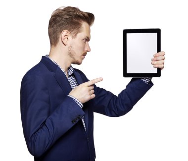 Tablet Pc vasıl işaret eden genç adam