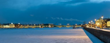 Blagoveshchenskogo Bridge St Petersburg kış akşamları Panoraması