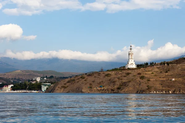 Θέα στην ακτή της Κριμαίας στη θερινή ημέρα — Φωτογραφία Αρχείου