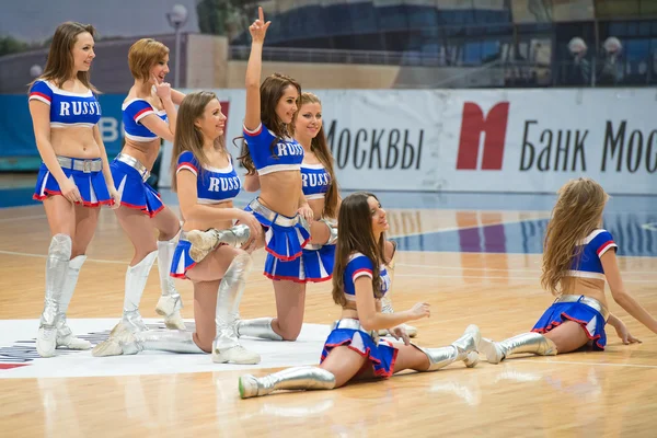 Cheerleaders dans — Stockfoto