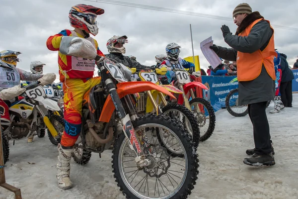 Motocross. Before the start — Stock Photo, Image