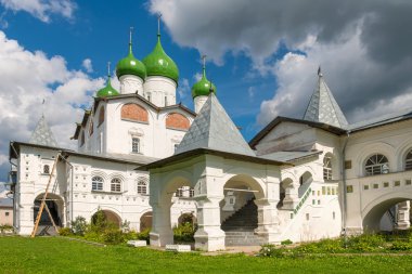 Vyazhishchsky Manastırı. Novgorod bölgesi