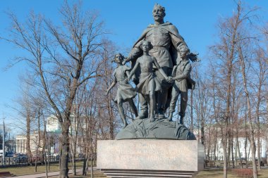 Barış ve özgürlük savunmak askerleri için anıt