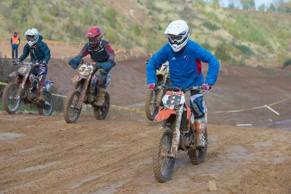 Yarış kazanan Konogorov 8 Artem (Moskova)