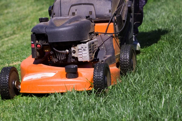 Grasmaaier Man — Stockfoto