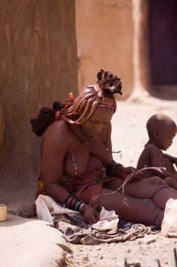 Himba anne ve çocuk