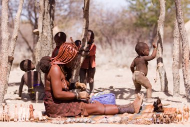 Himba anne ve çocuk