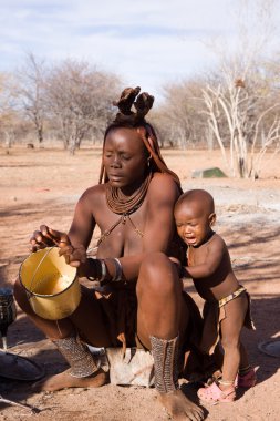 Himba anne ve çocuk