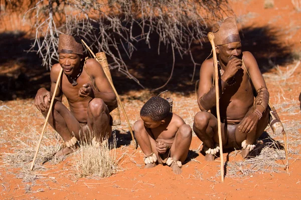 San pessoas em acordo nativo — Fotografia de Stock