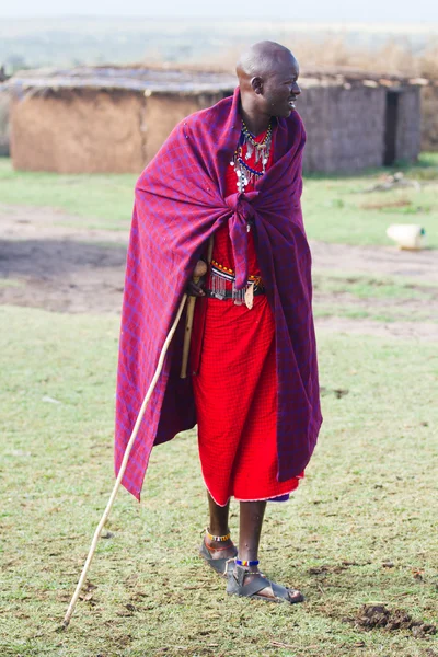 Kenyan maasai man in mantle — Stock Photo, Image