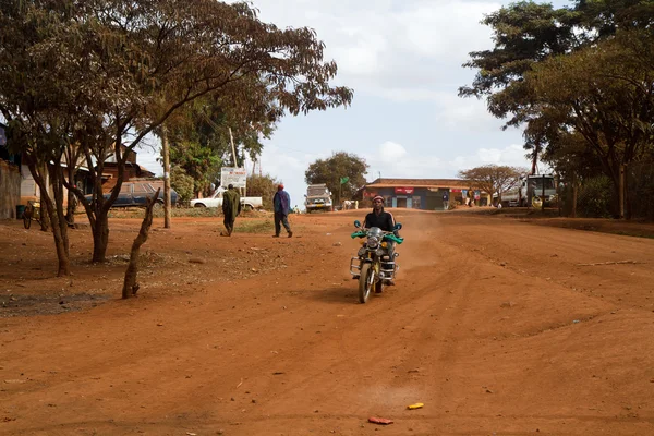 Tanzanian people on the street — Stock Photo, Image