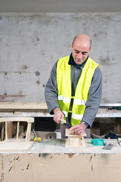 Male joiner working — Stock Photo, Image