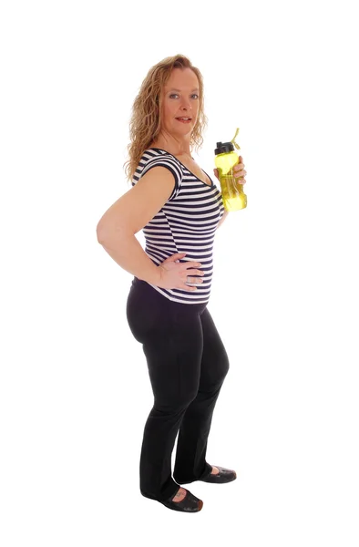 Training vrouw met haar waterfles. — Stockfoto