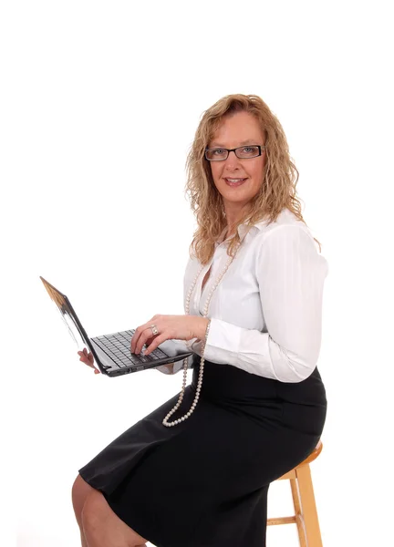 Business woman working with laptop. — Stock Photo, Image