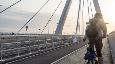 Taipei Tayvan sahne boyunca bisiklet yolu