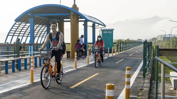 Taipei Taiwan landschap langs het fietspad — Stockfoto