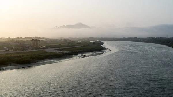 Taipei Taiwan scenario lungo la pista ciclabile — Foto Stock