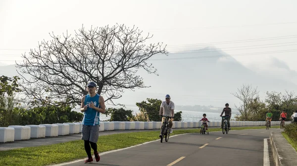 Taipei Taiwan scenario lungo la pista ciclabile — Foto Stock