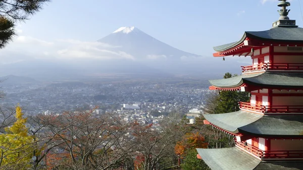 Magnifique du Mt. Fuji avec des couleurs d'automne au Japon — Photo