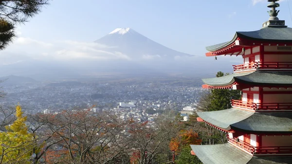 Magnifique du Mt. Fuji avec des couleurs d'automne au Japon — Photo