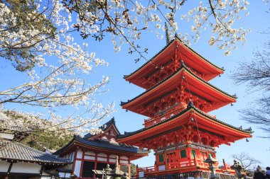 Kyoto, Japonya düşüş sırasında Kiyomizu-dera Tapınağı'nda