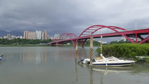 Bella vista della pista ciclabile Taipei Central River, Taiwan — Foto Stock