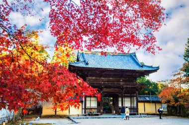 Jingo-ji Kyoto bir Budist tapınağı olduğunu