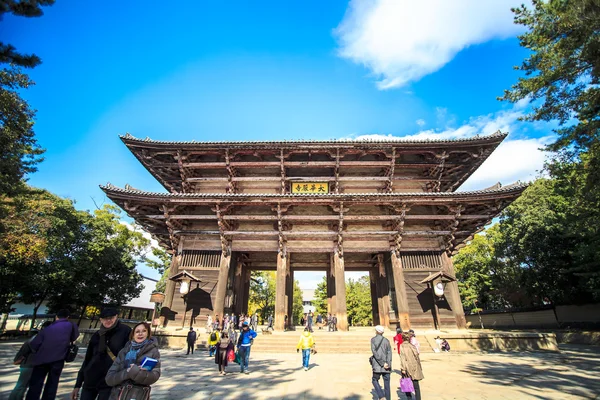 The wooden tower of To-ji Temple in Nara Japan is the largest te — Stock Photo, Image