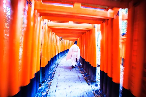 Santuario de Fushimi Inari Taisha en Kyoto, Japón — Foto de Stock
