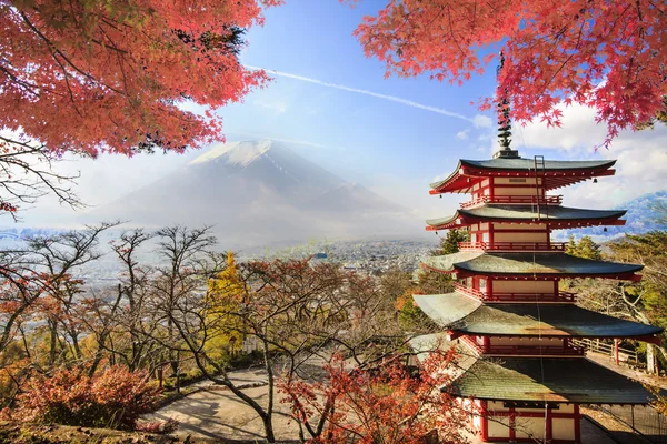 Mt. Fuji with fall colors in Japan. — Stock Photo, Image