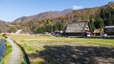 Shirakawa gand Gokayama tarihi köyleri