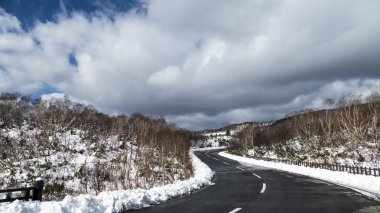 Hakkoda dağın görüntüsünü