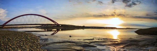 橋の夕日 — ストック写真