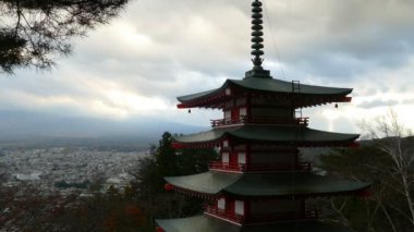 mt. fuji Japonya sonbahar renkleri ile