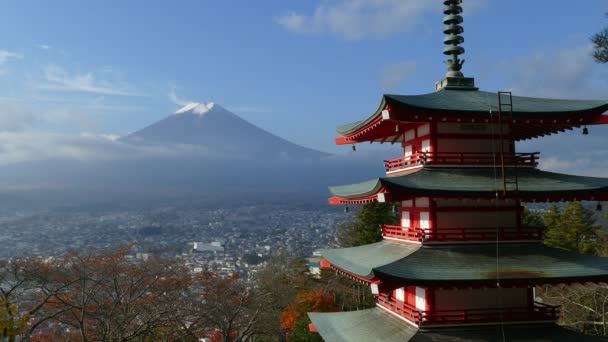 Mt. fuji s barvami podzimu v Japonsku — Stock video