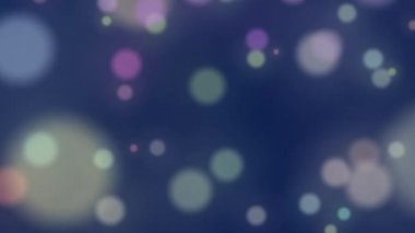 Güzel arka plan rengiyle izole ışıklar bokeh arka plan