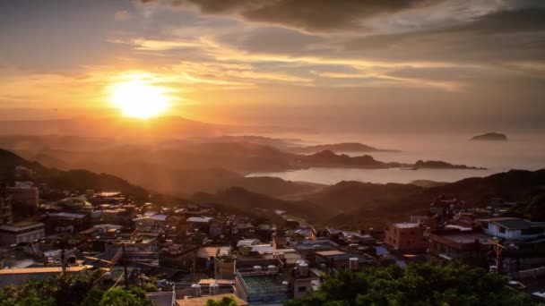 Renkli panorama kenti Jiufen eski akşam, Jiufen, Tayvan — Stok video