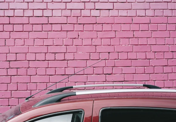 Mur rose, fond de rue — Photo