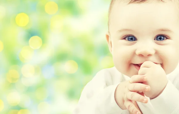 Bebê feliz bonita — Fotografia de Stock