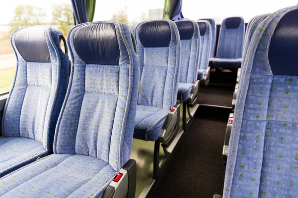 Viagem de ônibus interior e assentos — Fotografia de Stock