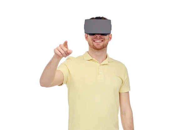 Hombre feliz en auriculares de realidad virtual o gafas 3d — Foto de Stock