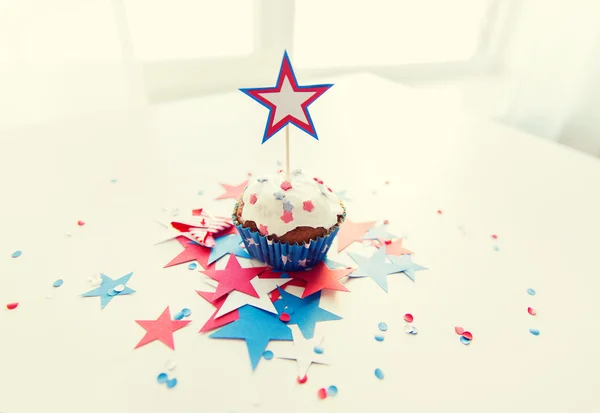 Cupcake με αστέρι για την αμερικανική ημέρα της ανεξαρτησίας — Φωτογραφία Αρχείου