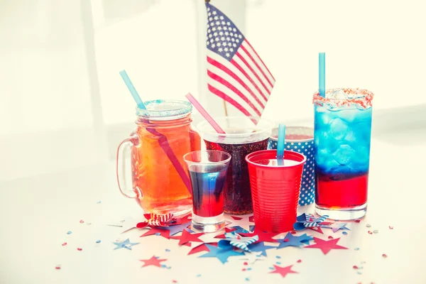 Bebidas en fiesta del día de la independencia americana —  Fotos de Stock