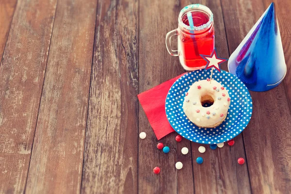 Donut met SAP en snoepjes op independence day — Stockfoto