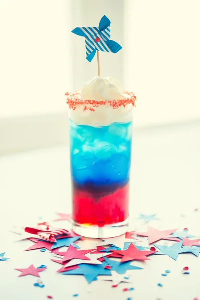 Glass of drink on american independence day party — Stock Photo, Image