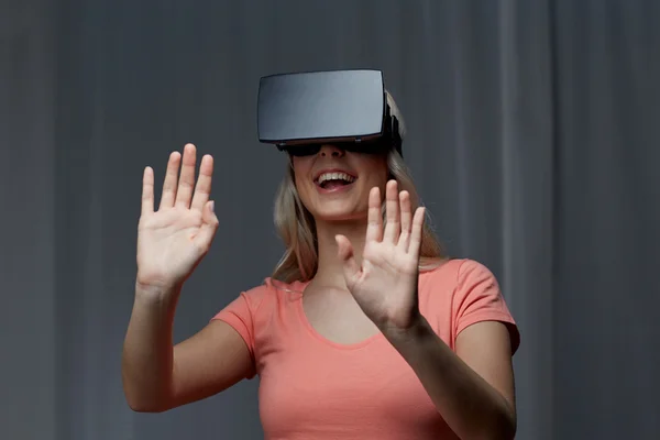 Vrouw in virtual reality headset of 3D bril — Stockfoto