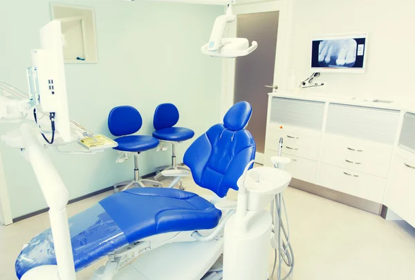 Interieur van moderne tandheelkundige kliniek office — Stockfoto