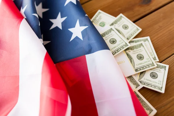 American flag and dollar cash money — Stock Photo, Image